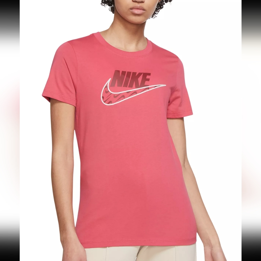 Nike Women's Icon Clash Logo T-Shirt - Size L